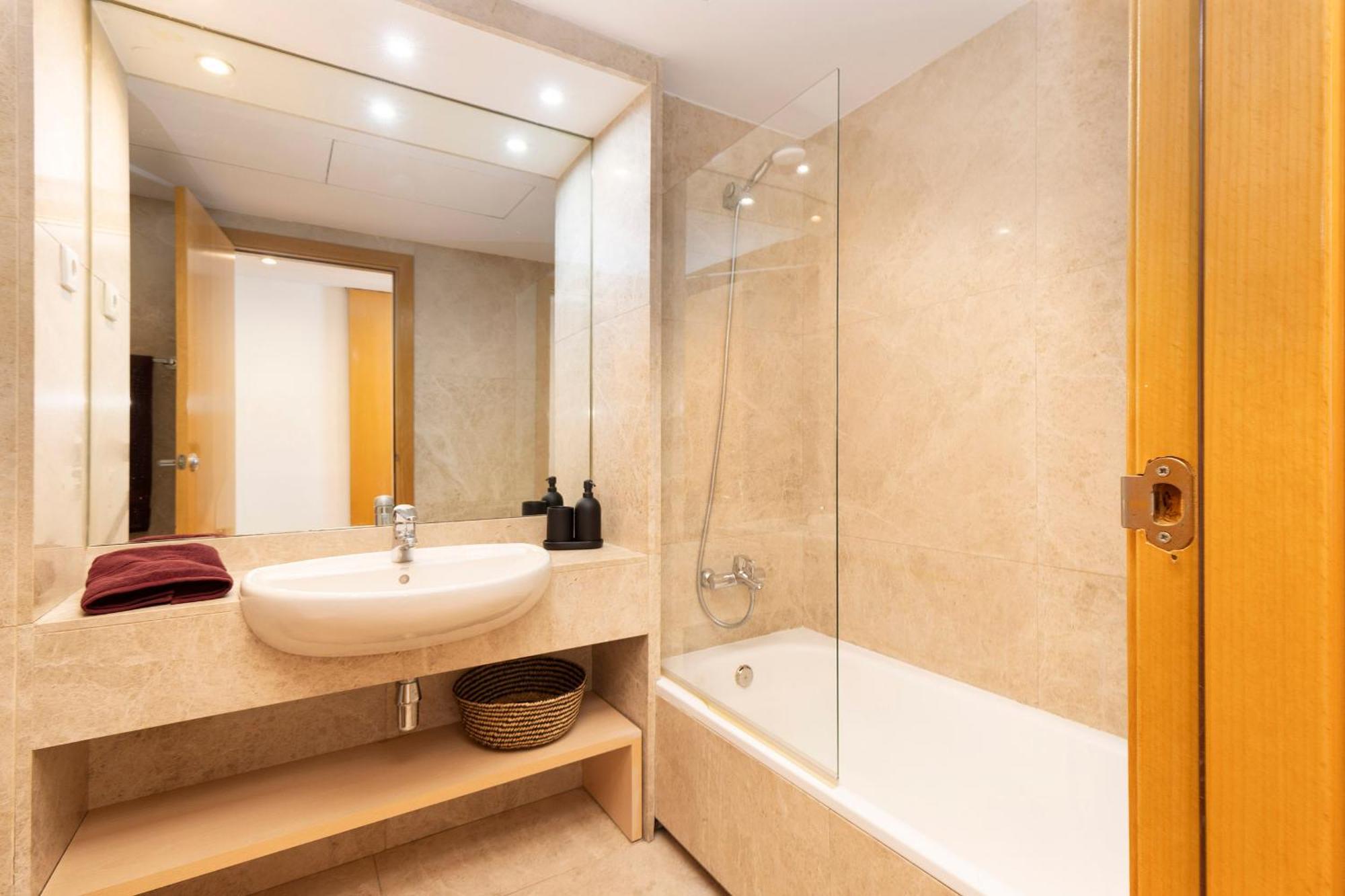 Enjoy Apartments Calle Paris Super Stylish Barcelona Exterior foto